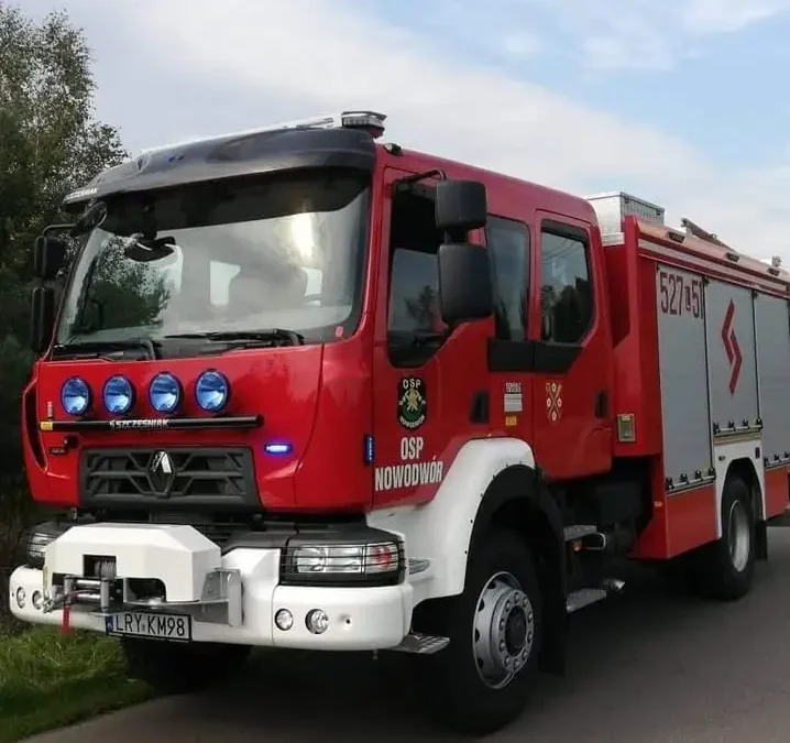 Strażacy z Ryk pompują krew dla Aleksa – challenge „10 pompek” ruszył w całej Polsce