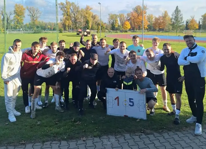 Derby Mazowsza dla Czarnych Dęblin – pewne zwycięstwo 5:1 w Stężycy