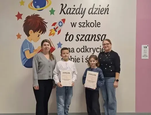 Młodzi recytatorzy z gminy zachwycili jury. Iga i Adam na podium