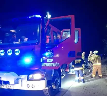 Pożar sadzy w kominie w Grabowcach Dolnych – interwencja OSP Nowodwór i PSP Ryki